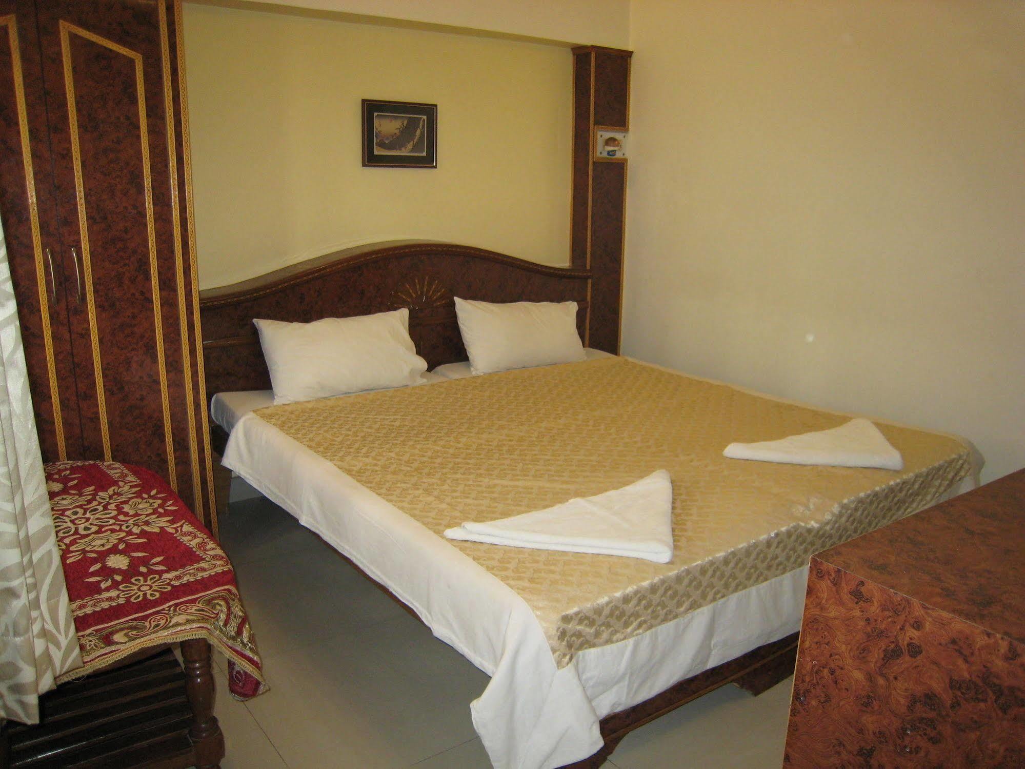 ורנאסי Kedareswar B&B מראה חיצוני תמונה